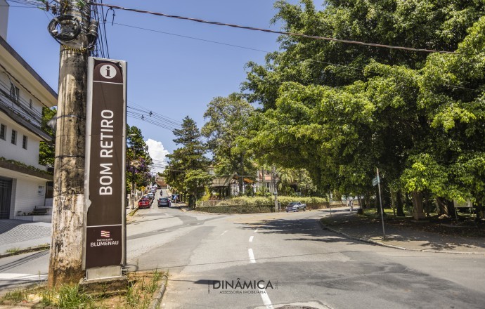 6 Imóveis no bairro Bom Retiro em Blumenau