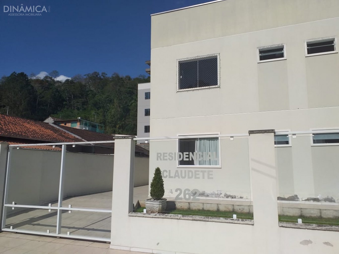 Apartamento de 3 dormitórios sendo 1 suíte, bairro Itoupavazinha, Blumenau-SC.